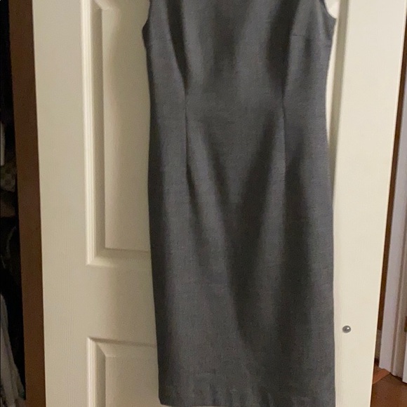Zara knee length pencil dress - Picture 3 of 3
